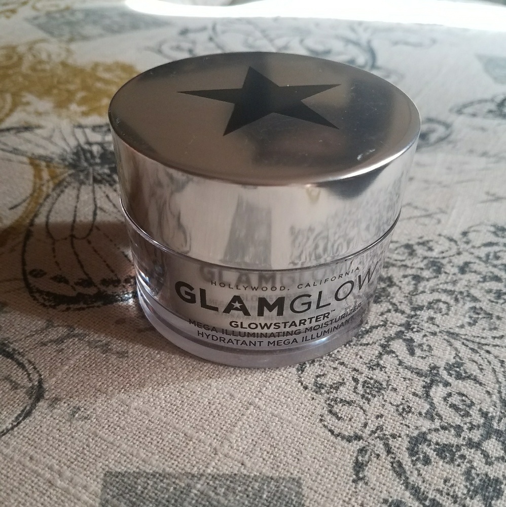 Glam Glow Moisturizer